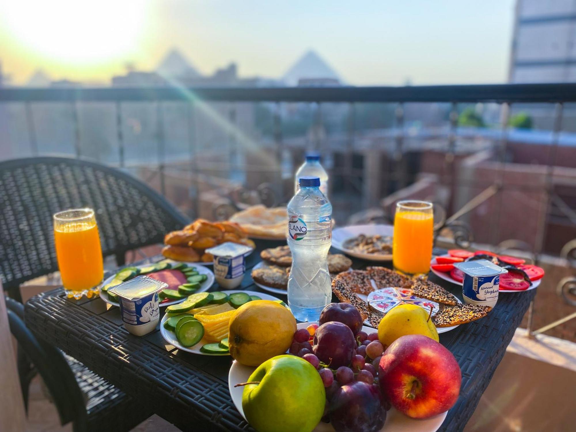 Young Pharaoh View Inn القاهرة المظهر الخارجي الصورة