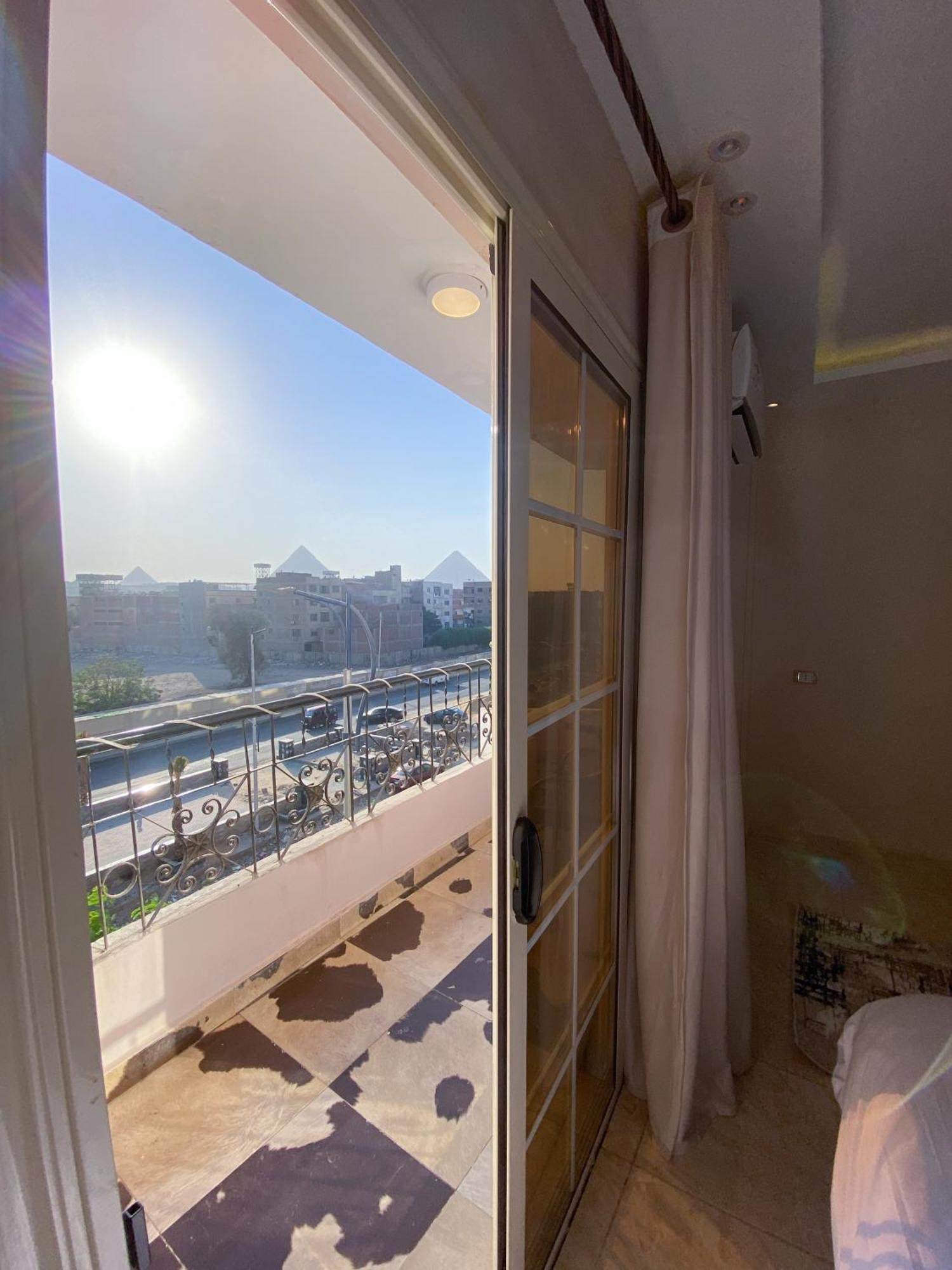 Young Pharaoh View Inn القاهرة المظهر الخارجي الصورة